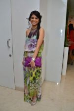 Rucha Gujrathi at Zoya Christmas special hosted by Nisha Jamwal in Kemps Corner, Mumbai on 20th Dec 2012 (109).JPG
